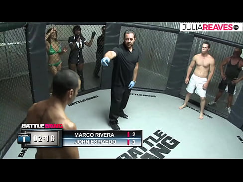 ❤️ Ultimate Fighter neukt in nûmer famke direkt nei in gefjocht yn 'e ring Pornofideo by wy ❤